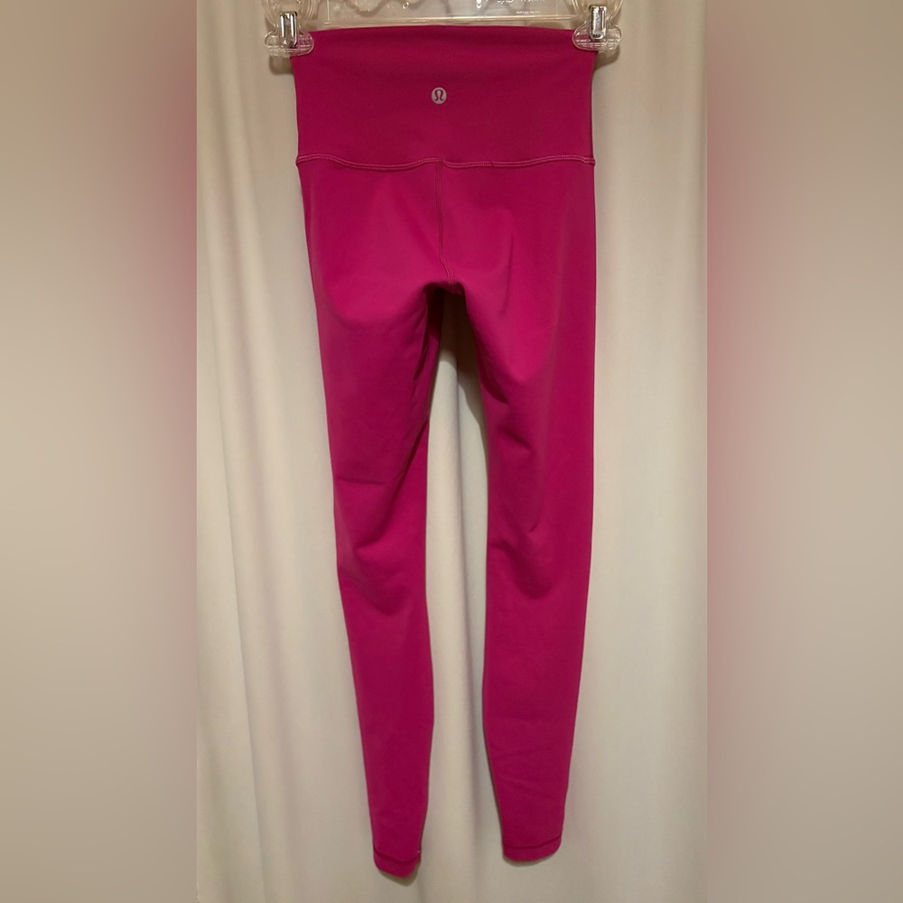 Lululemon wonder train high-rise, size 2, ripened raspberry. Smoke free home - Picture 2 of 5